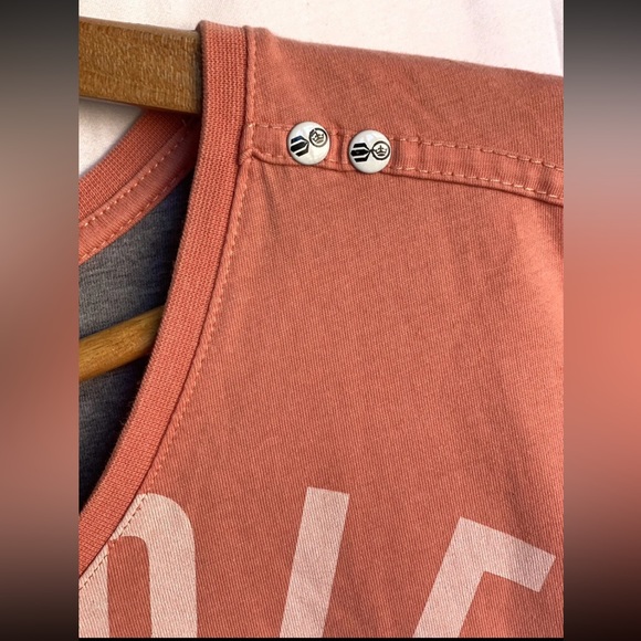 Crosshatch Black Label V Neck T-Shirt Tee Coral Pink Cotton Mens Size XXL - Picture 4 of 7